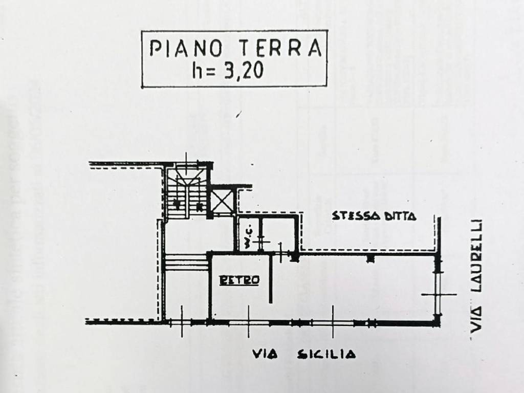 negozio in vendita ad Isernia