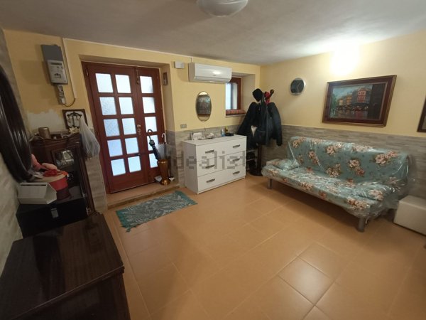 casa indipendente in vendita ad Isernia