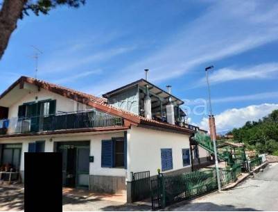 appartamento in vendita ad Isernia in zona Marini