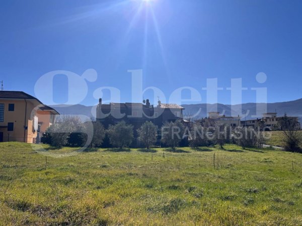 casa indipendente in vendita ad Isernia