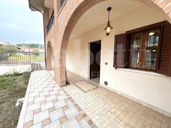 casa indipendente in vendita ad Isernia
