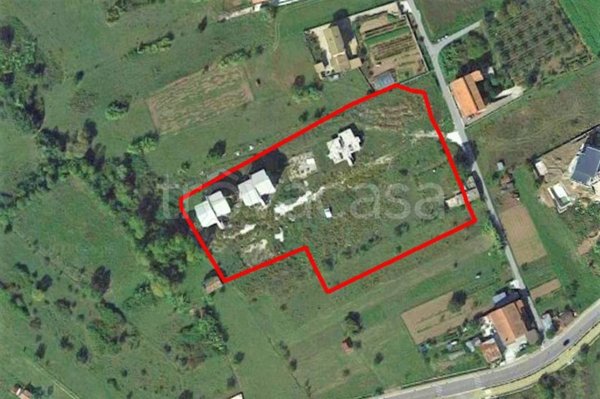 terreno agricolo in vendita ad Isernia