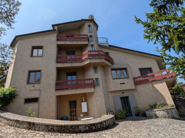 casa indipendente in vendita ad Isernia