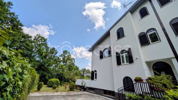 casa indipendente in vendita ad Isernia