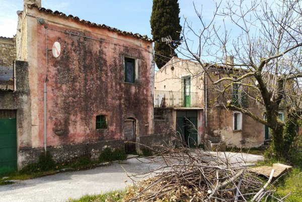 appartamento in vendita ad Isernia in zona Colle Cioffi