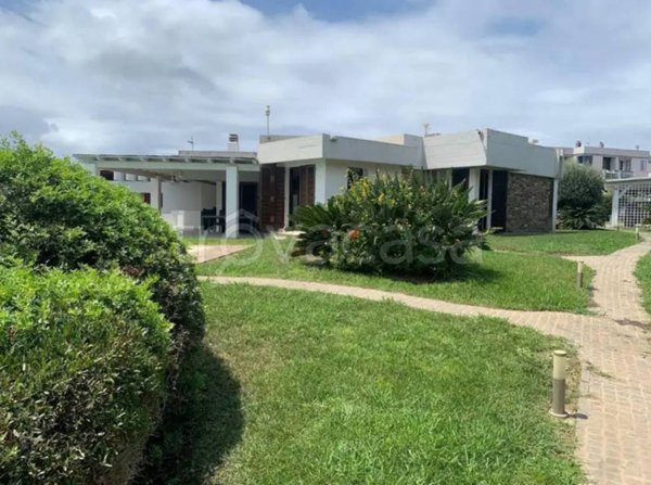 casa indipendente in vendita ad Isernia