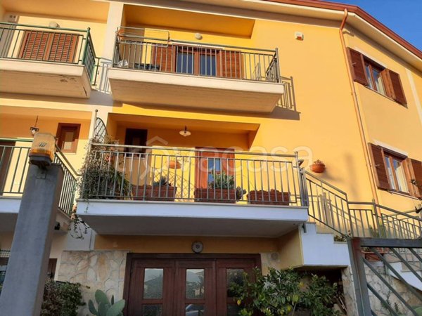 casa indipendente in vendita ad Isernia