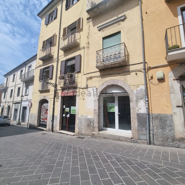 casa indipendente in vendita ad Isernia