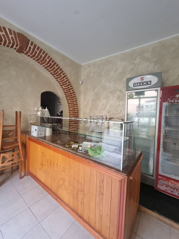 locale commerciale in vendita ad Isernia