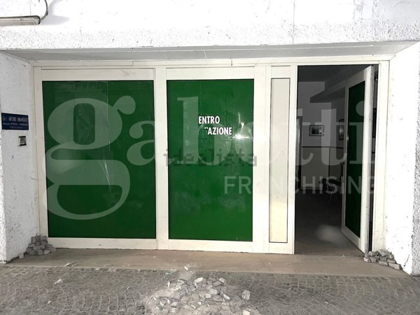 ufficio in vendita ad Isernia in zona Contrada Belvedere