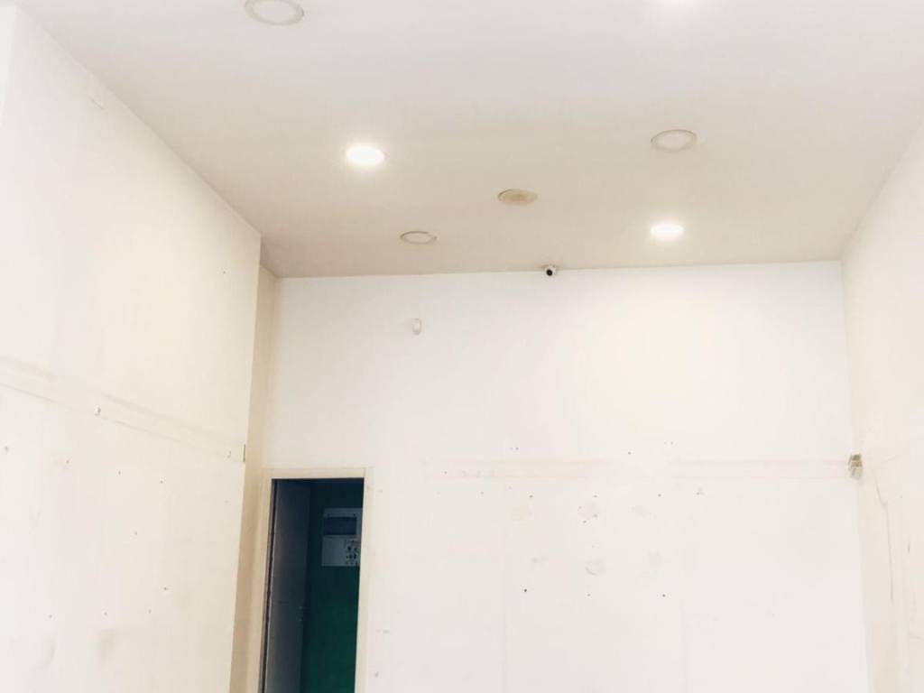 negozio in vendita ad Isernia