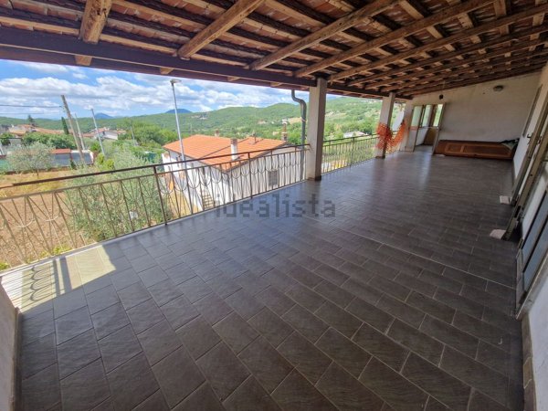 appartamento in vendita ad Isernia in zona Colle Cioffi