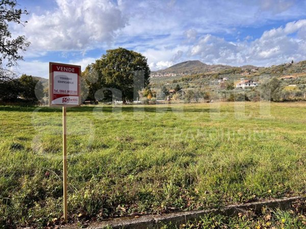 terreno agricolo in vendita ad Isernia in zona Colle Cioffi