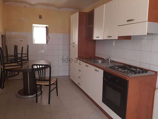 casa indipendente in vendita ad Isernia in zona Contrada Belvedere