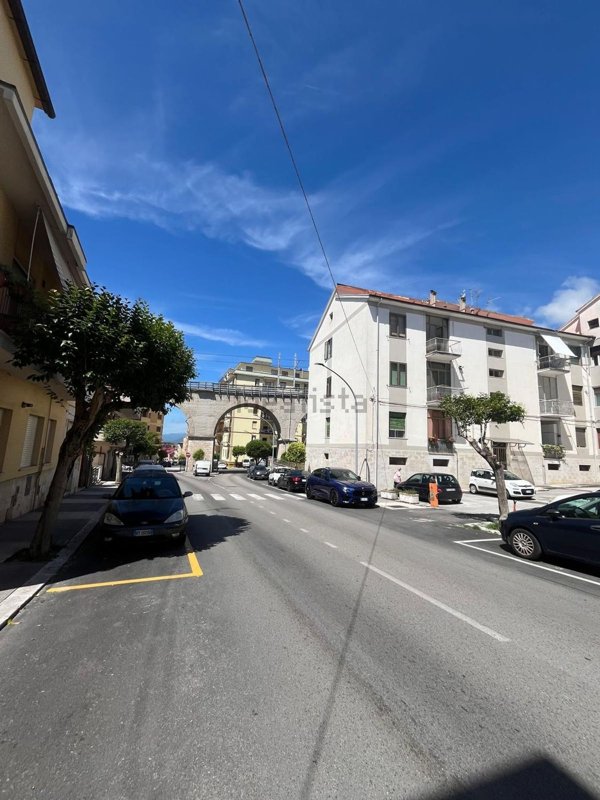 appartamento in vendita ad Isernia in zona Contrada Belvedere