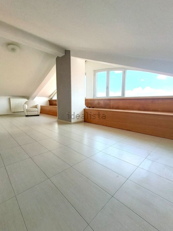 appartamento in vendita ad Isernia in zona Contrada Le Piane