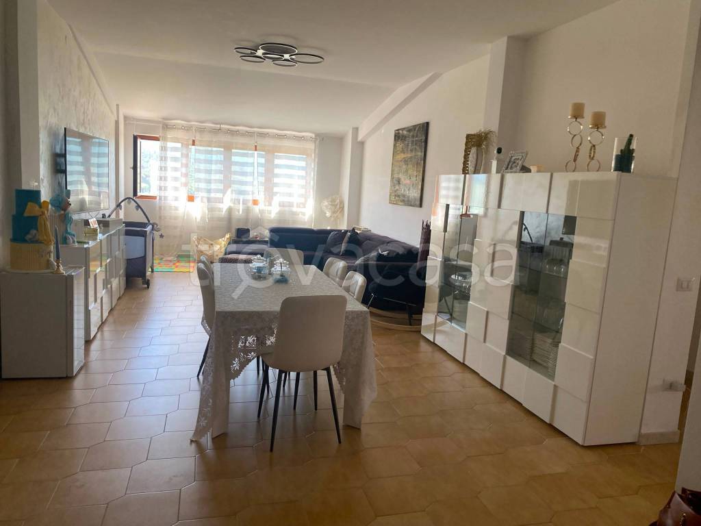 appartamento in vendita ad Isernia