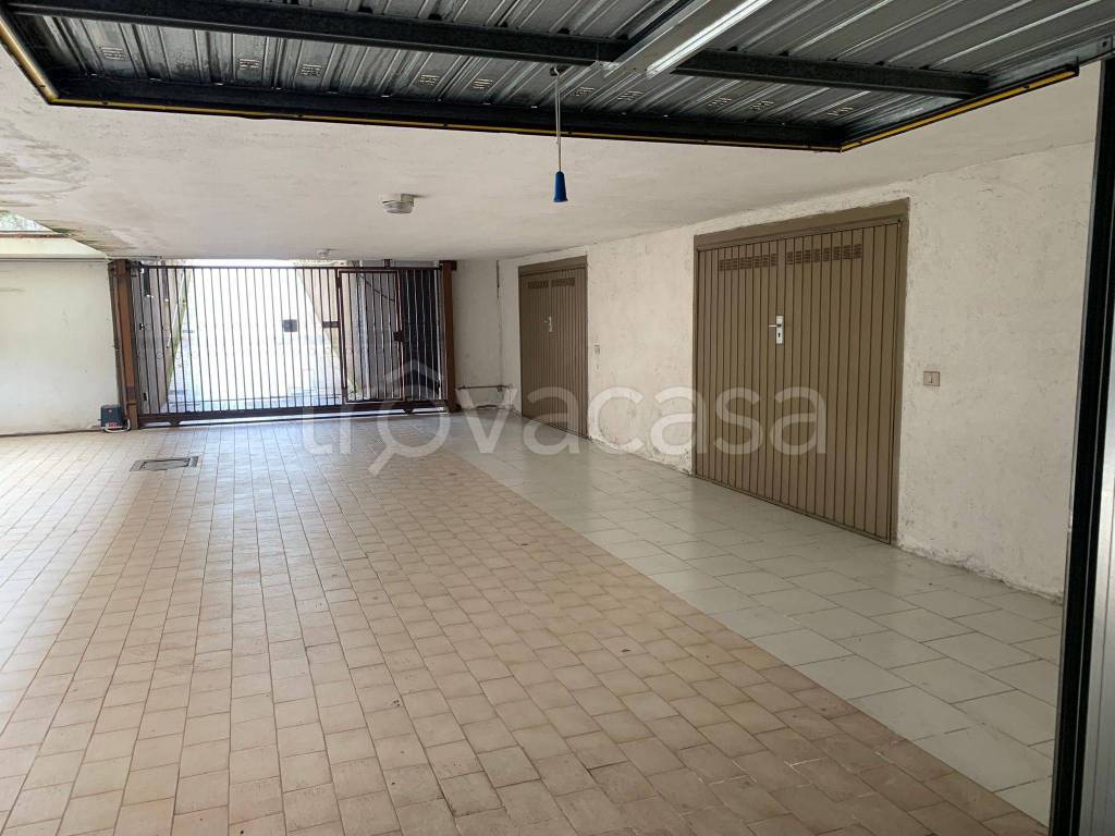 casa indipendente in vendita ad Isernia