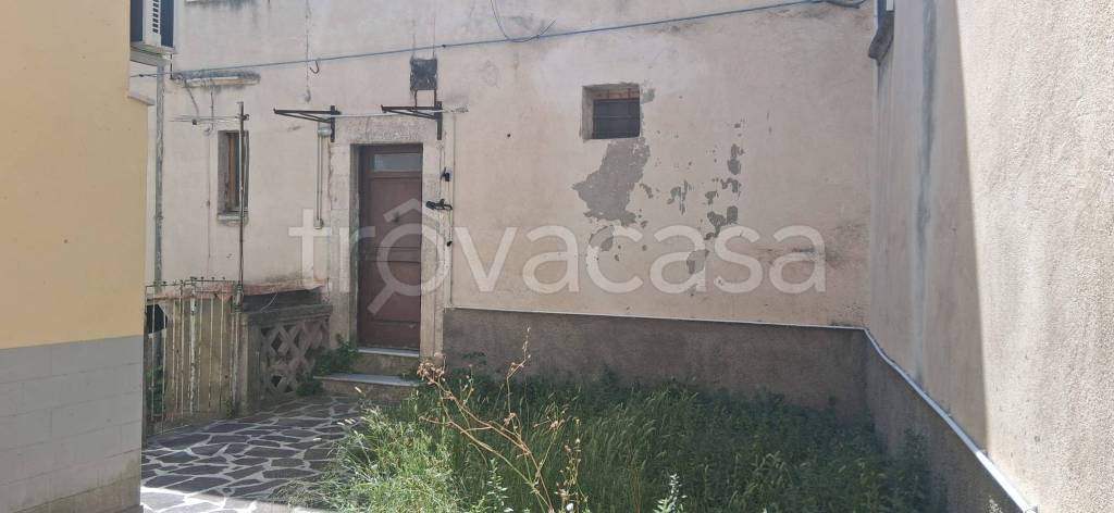 appartamento in vendita ad Isernia in zona Contrada Belvedere