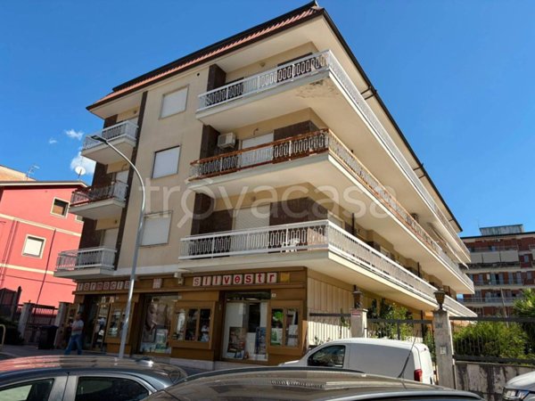appartamento in vendita ad Isernia in zona Contrada Belvedere