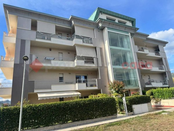 appartamento in vendita ad Isernia in zona Contrada Le Piane