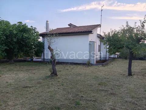 casa indipendente in vendita a Macchia d'Isernia