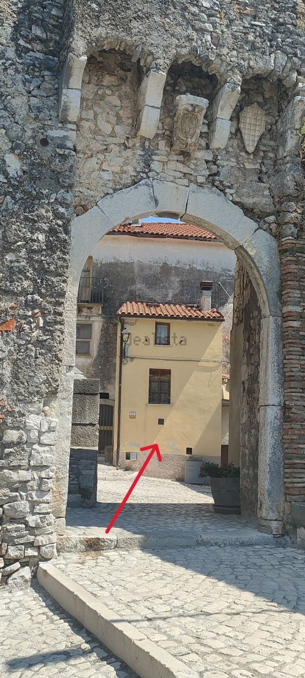 quadrivano in vendita a Macchia d'Isernia