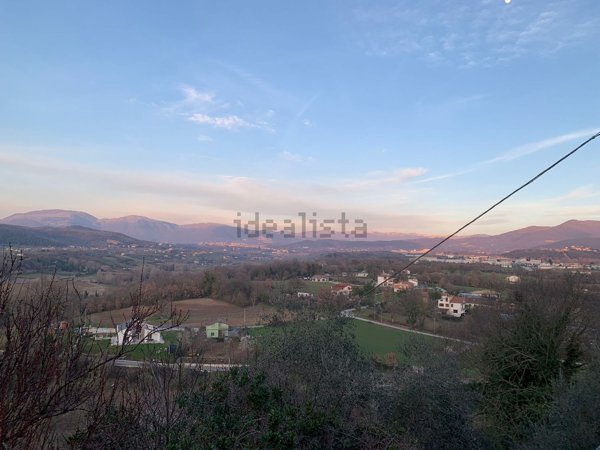 casa semindipendente in vendita a Macchia d'Isernia