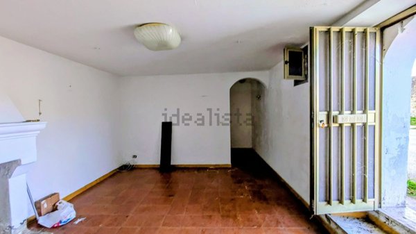 casa indipendente in vendita a Macchia d'Isernia