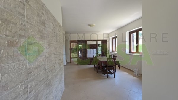 casa indipendente in vendita a Macchia d'Isernia