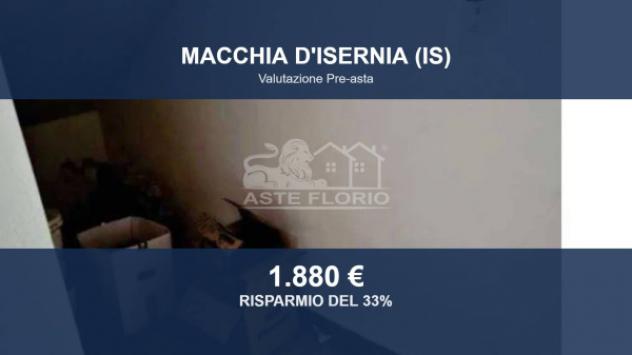 locale commerciale in vendita a Macchia d'Isernia