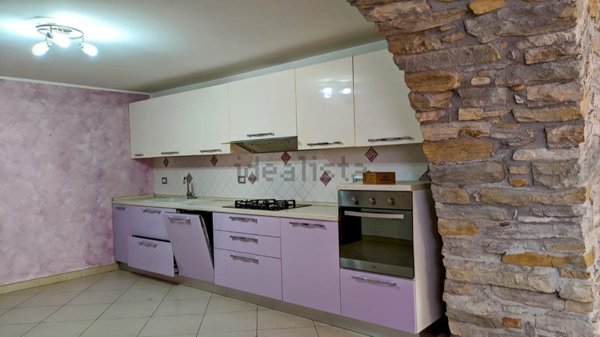 casa semindipendente in vendita a Macchiagodena