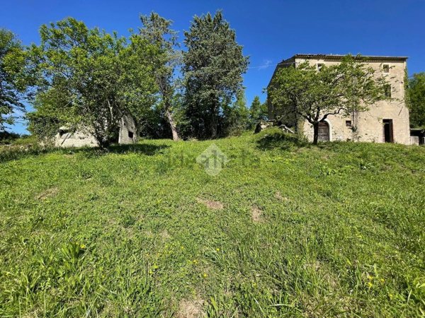 pentavano in vendita a Macchiagodena