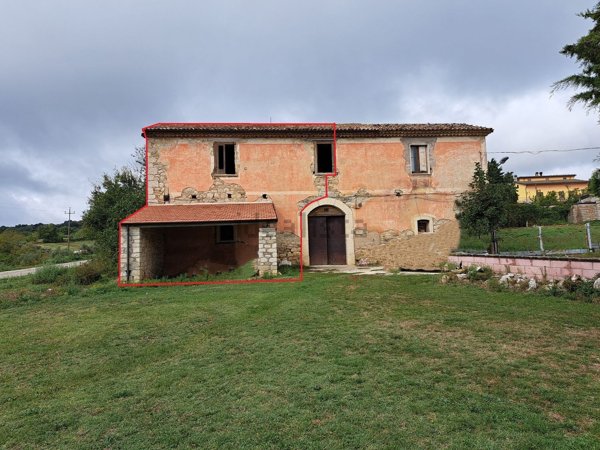 casale in vendita a Macchiagodena