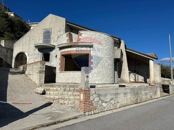 appartamento in vendita a Montaquila