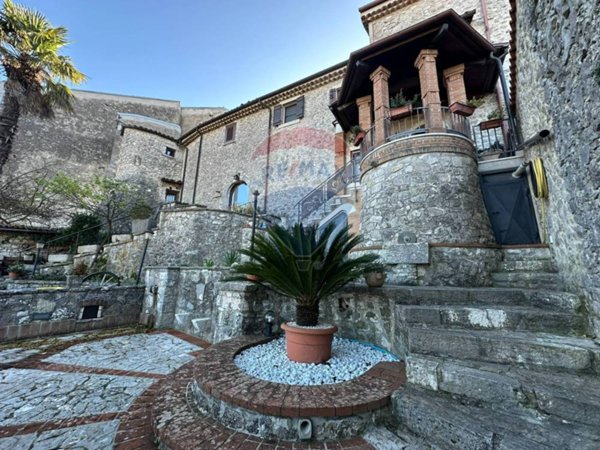 casa indipendente in vendita a Montaquila
