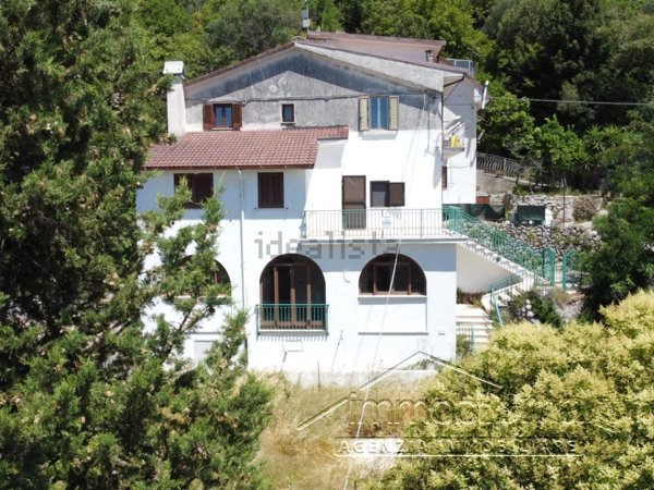 casa indipendente in vendita a Montaquila