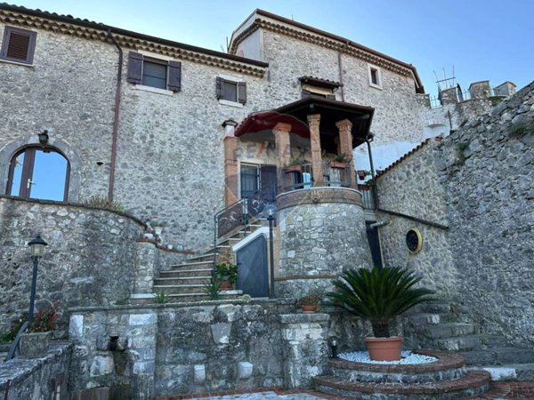 casa indipendente in vendita a Montaquila