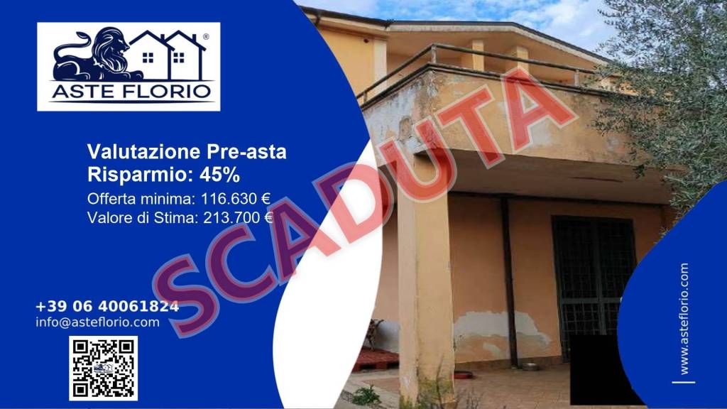 casa indipendente in vendita a Montaquila in zona Roccaravindola