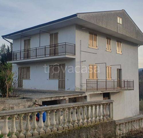 casa indipendente in vendita a Montaquila