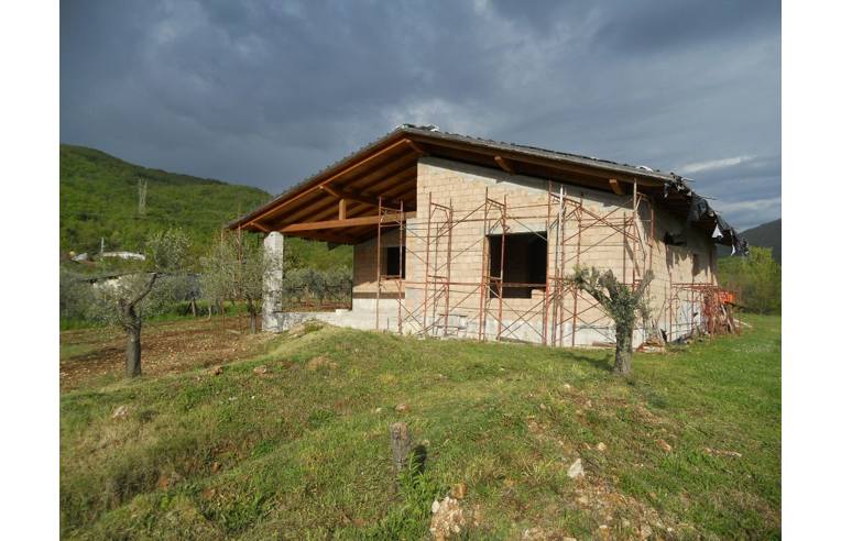casa indipendente in vendita a Montaquila