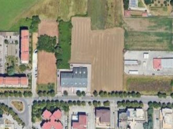 casa indipendente in vendita a Montaquila in zona Roccaravindola