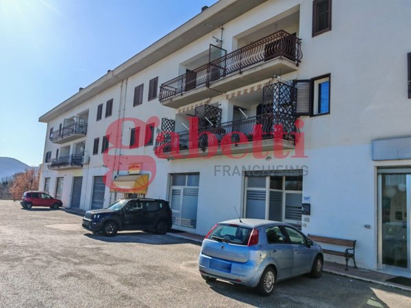 appartamento in vendita a Montaquila in zona Masserie la Corte