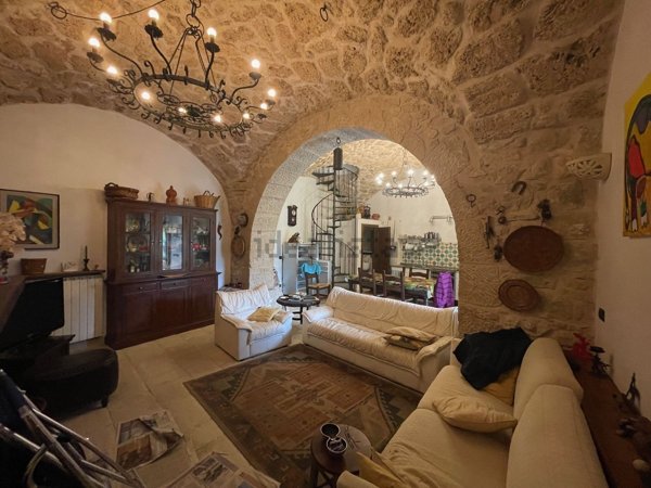 casa indipendente in vendita a Montenero Val Cocchiara