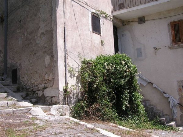 appartamento in vendita a Montenero Val Cocchiara