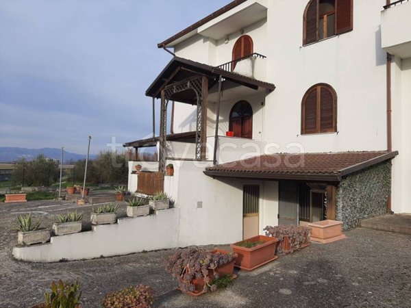casa indipendente in vendita a Monteroduni