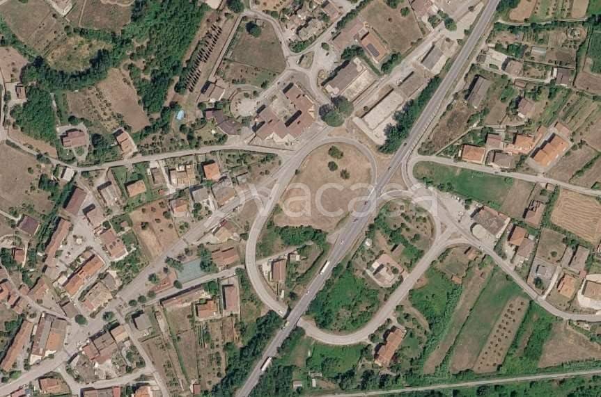 appartamento in vendita a Monteroduni in zona Sant'Eusanio