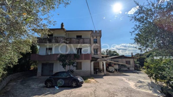 appartamento in vendita a Monteroduni in zona Sant'Eusanio