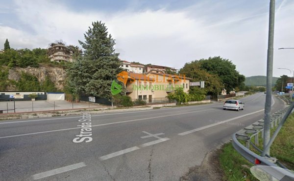 casa indipendente in vendita a Pesche