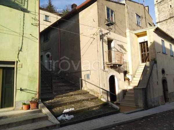 appartamento in vendita a Pescolanciano